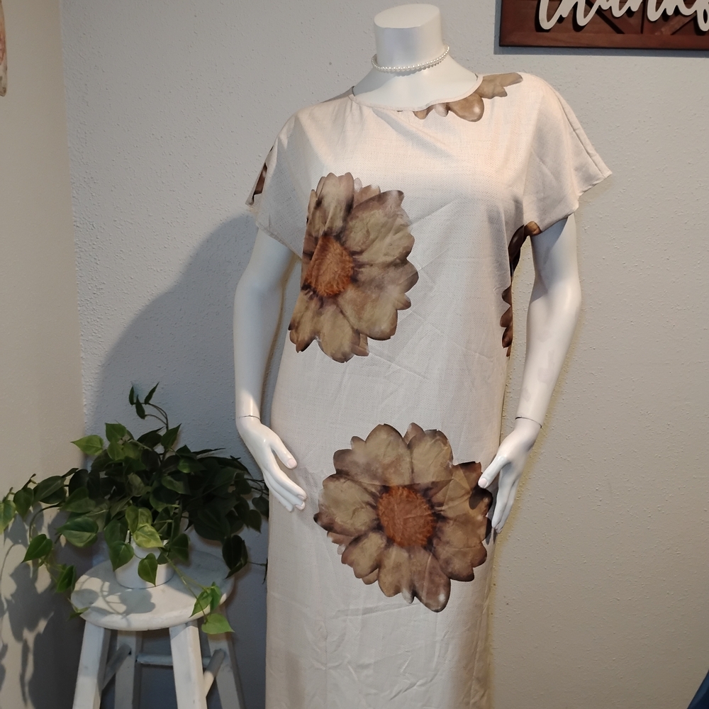 Plus Size Floral Maxi Dress New With Tag
